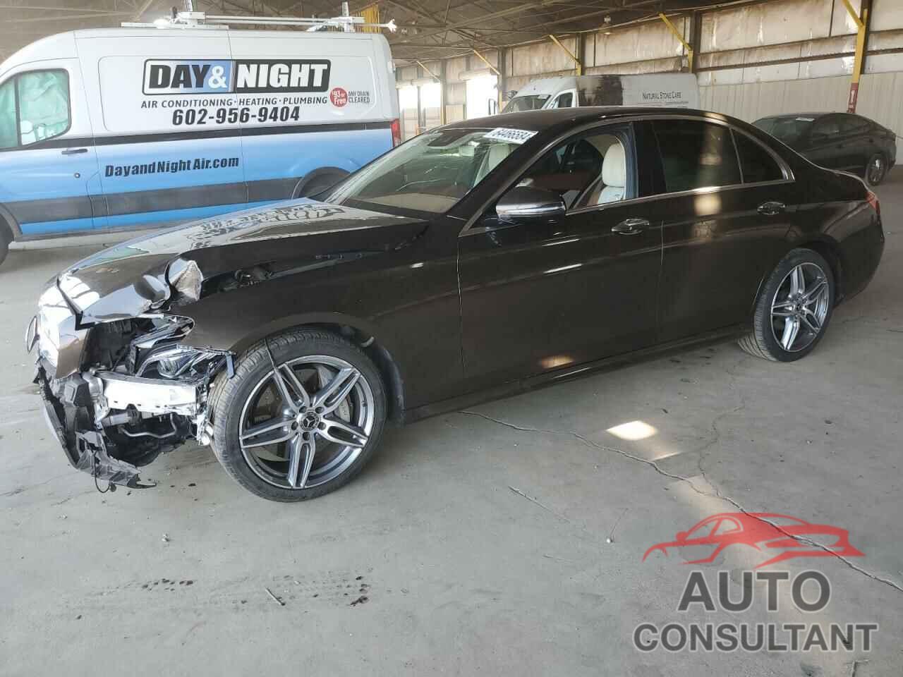 MERCEDES-BENZ E-CLASS 2018 - WDDZF4JB2JA334898