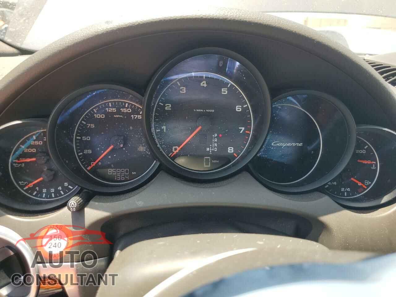 PORSCHE CAYENNE 2018 - WP1AA2A25JKA01954