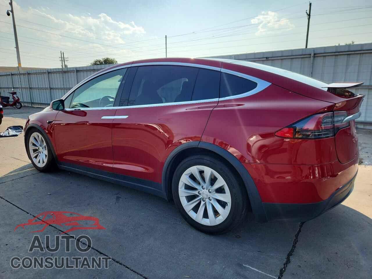 TESLA MODEL X 2019 - 5YJXCDE20KF214501