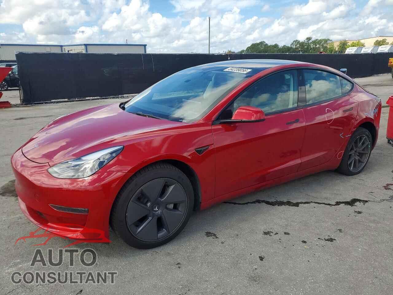 TESLA MODEL 3 2022 - 5YJ3E1EAXNF184796