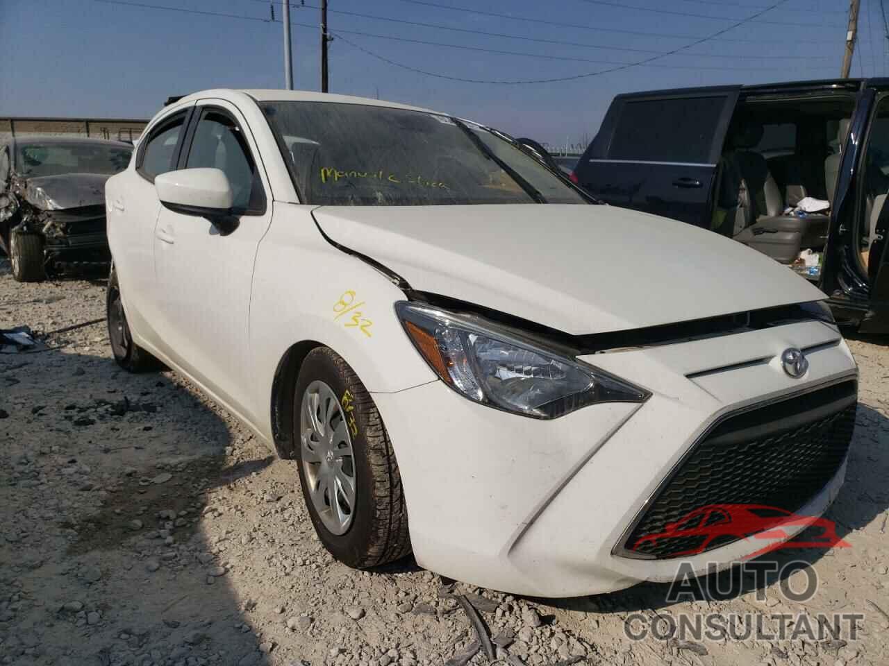 TOYOTA YARIS 2019 - 3MYDLBYV1KY526443