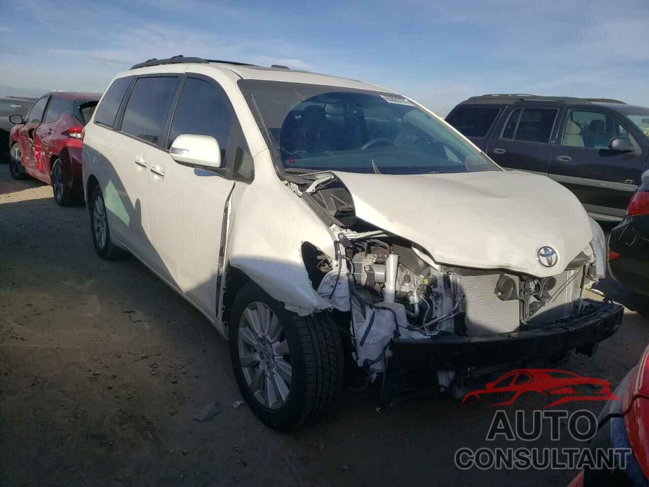 TOYOTA SIENNA 2017 - 5TDDZ3DCXHS152387