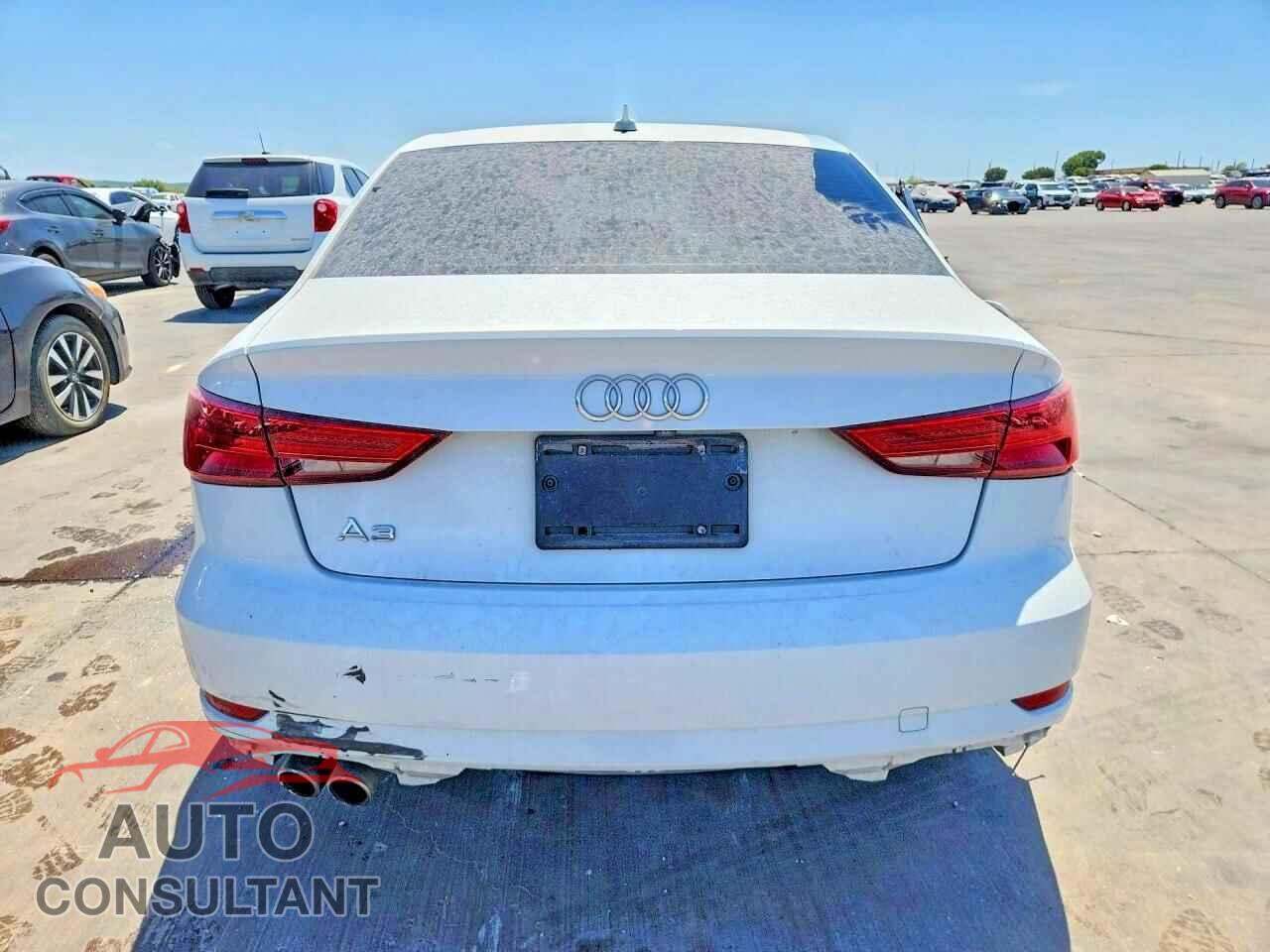 AUDI A3 2017 - WAUAUGFF2H1062919