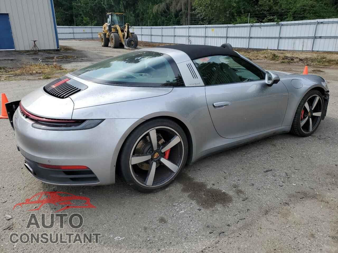 PORSCHE 911 2021 - WP0BB2A98MS235087