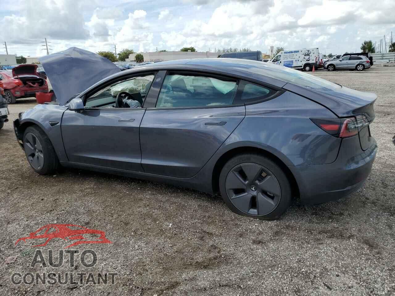 TESLA MODEL 3 2023 - 5YJ3E1EA8PF496103