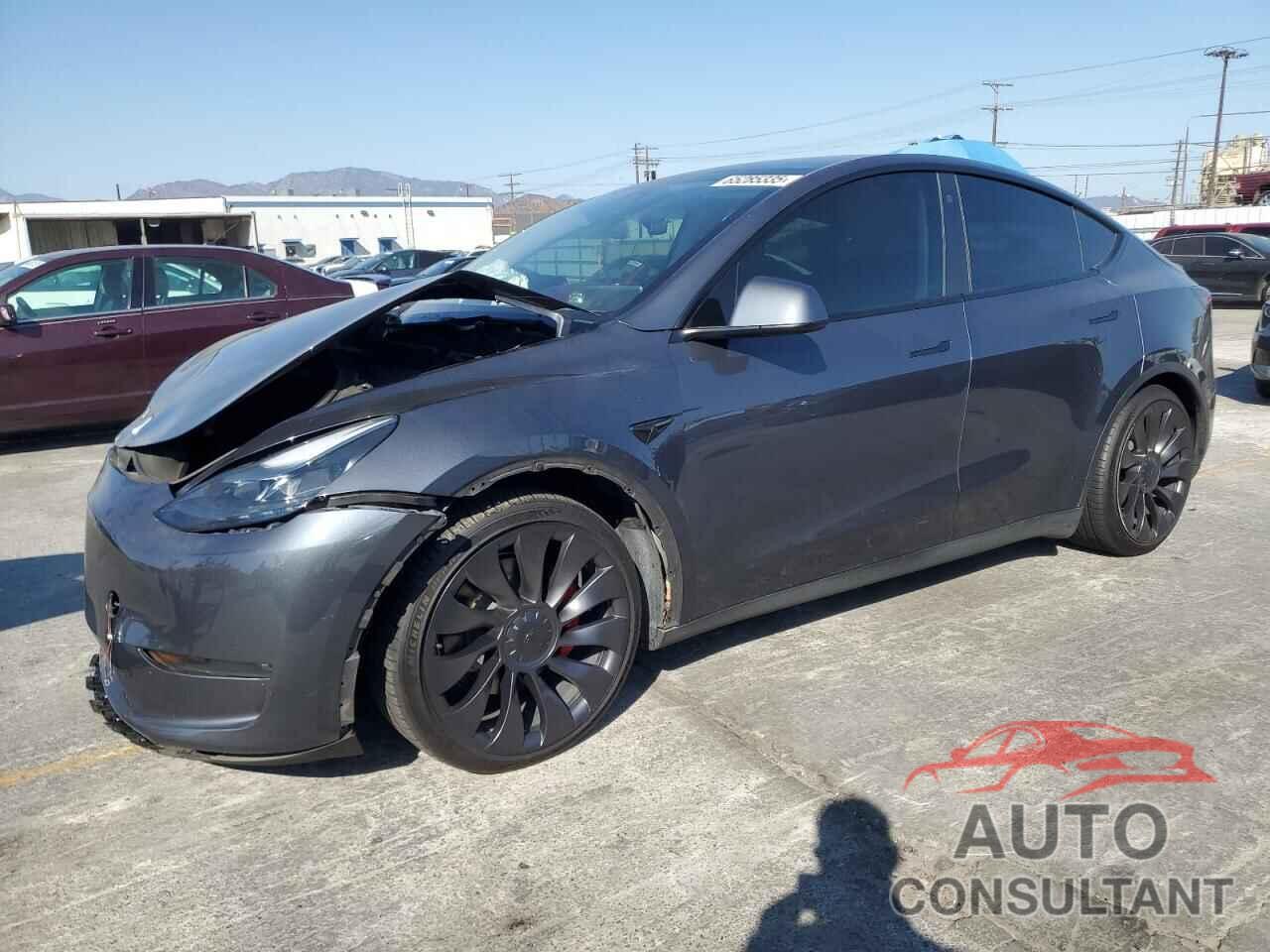 TESLA MODEL Y 2023 - 7SAYGDEF9PF603028