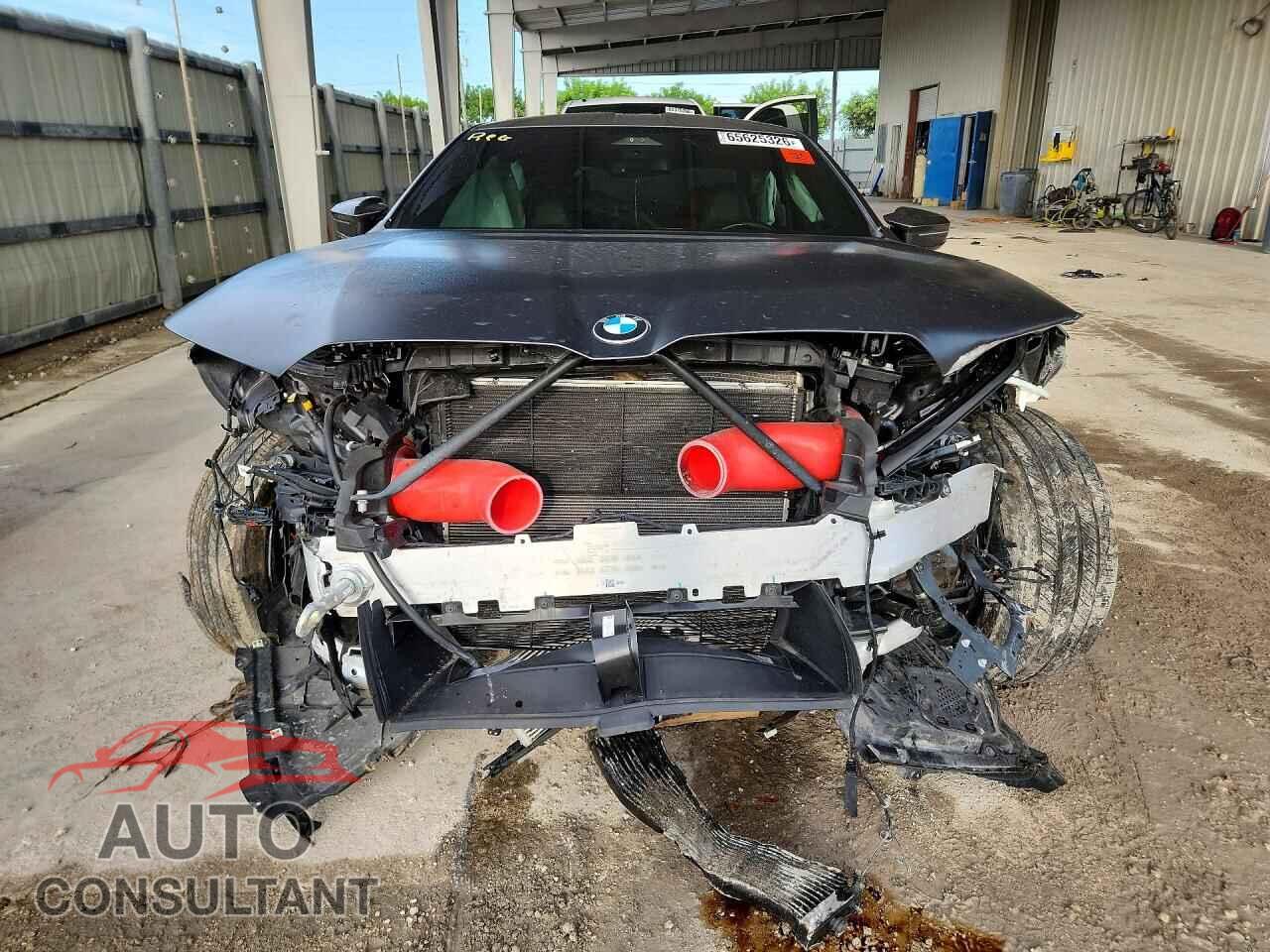 BMW M5 2025 - WBS83FK02SCT94024