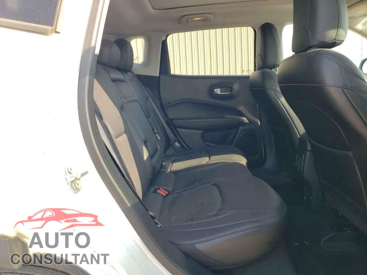 JEEP COMPASS 2017 - 3C4NJDCB9HT671902