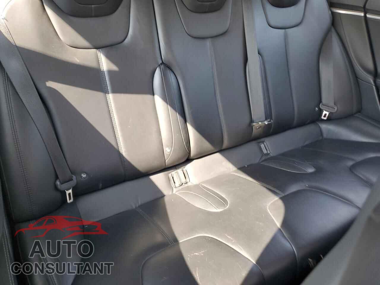 TESLA MODEL S 2015 - 5YJSA1E26FF115153