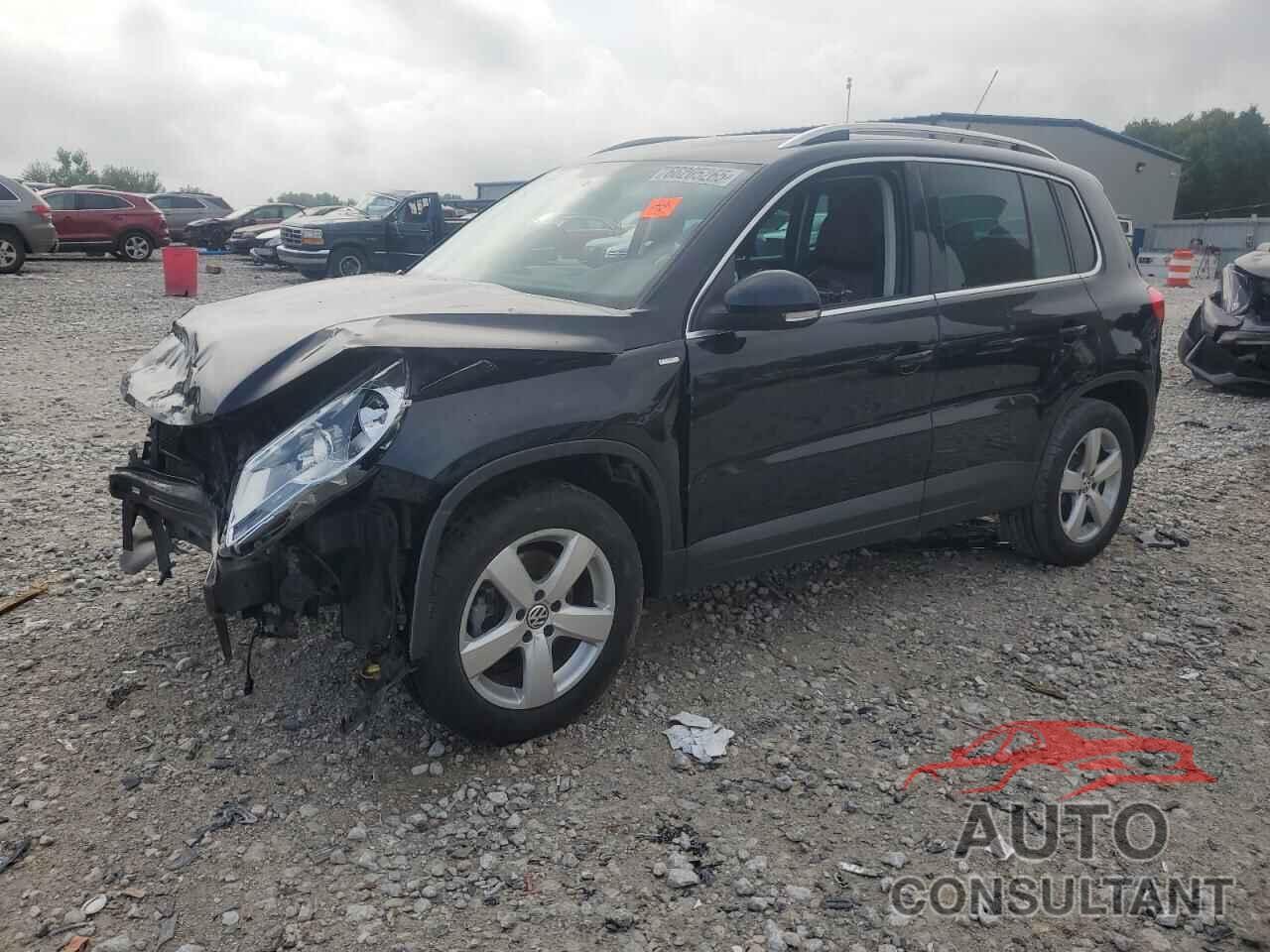 VOLKSWAGEN TIGUAN 2010 - WVGBV7AX6AW514816
