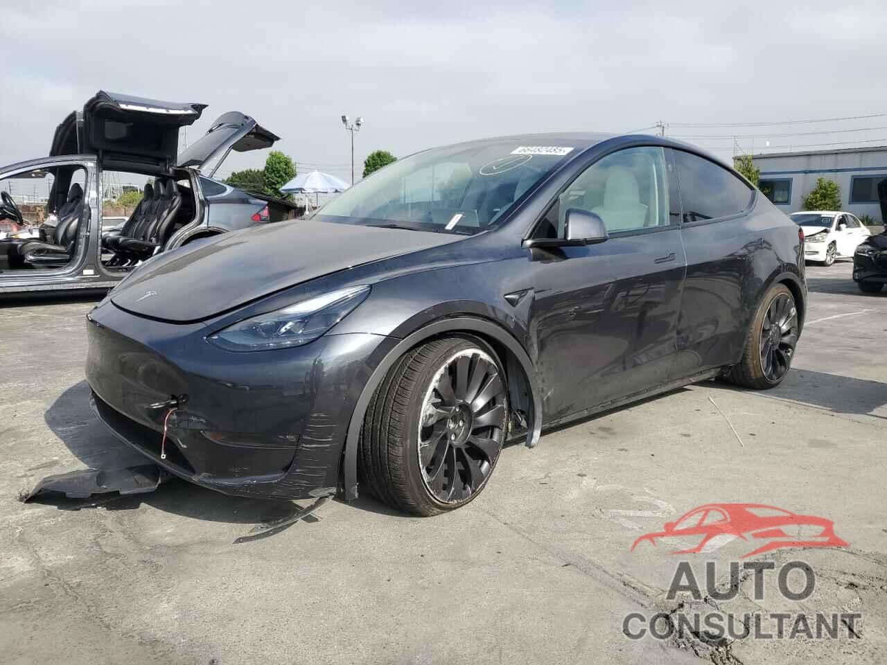 TESLA MODEL Y 2024 - 7SAYGDEF1RF020956