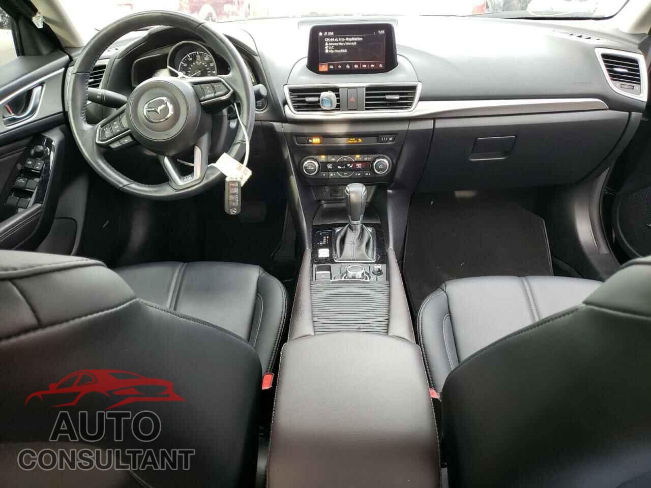 MAZDA 3 2017 - 3MZBN1V71HM136097