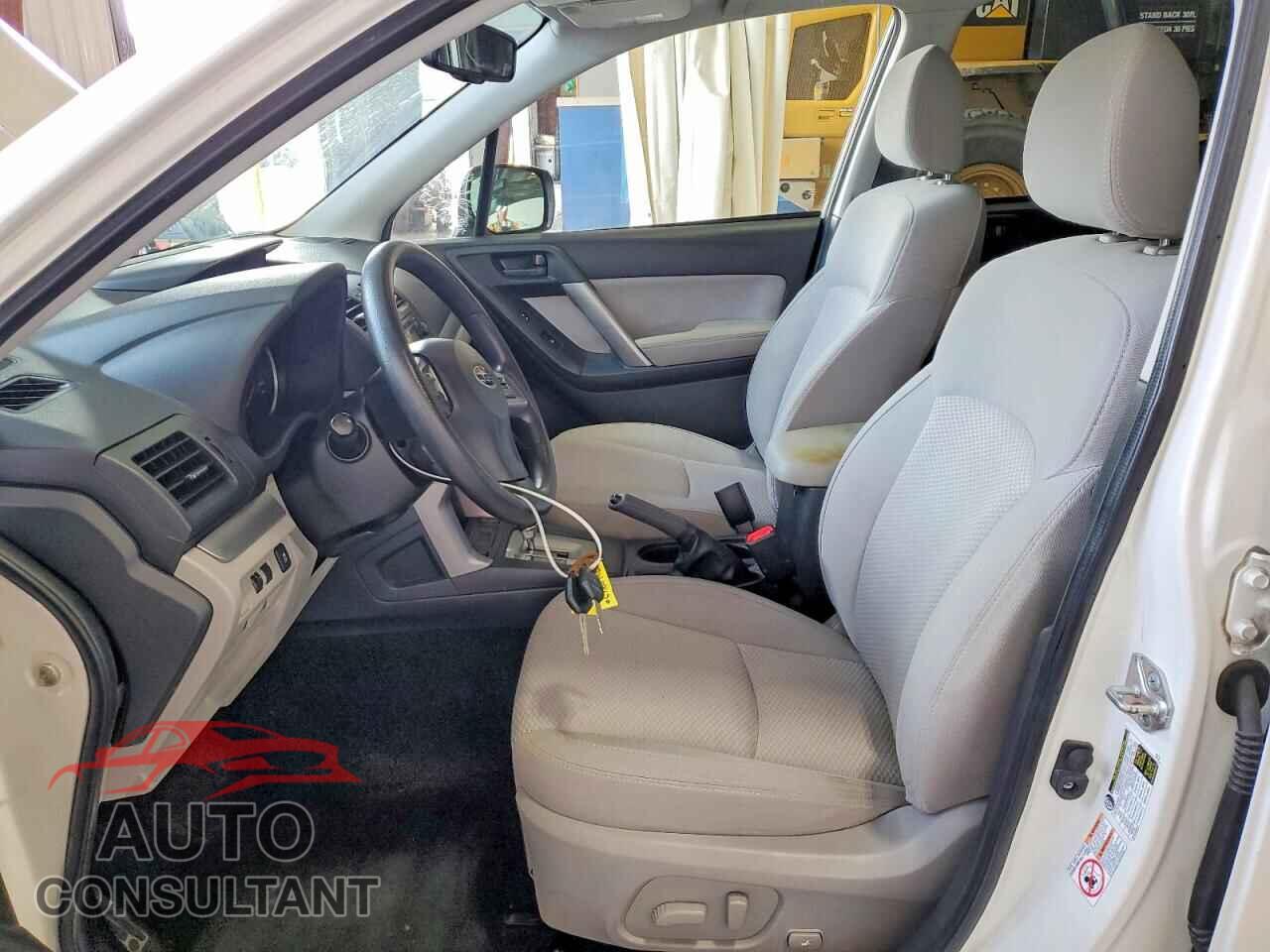 SUBARU FORESTER 2015 - JF2SJADC5FH818576
