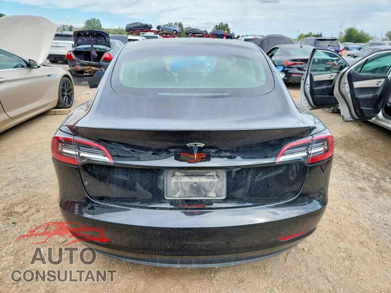 TESLA MODEL 3 2023 - LRW3E1FA8PC899782