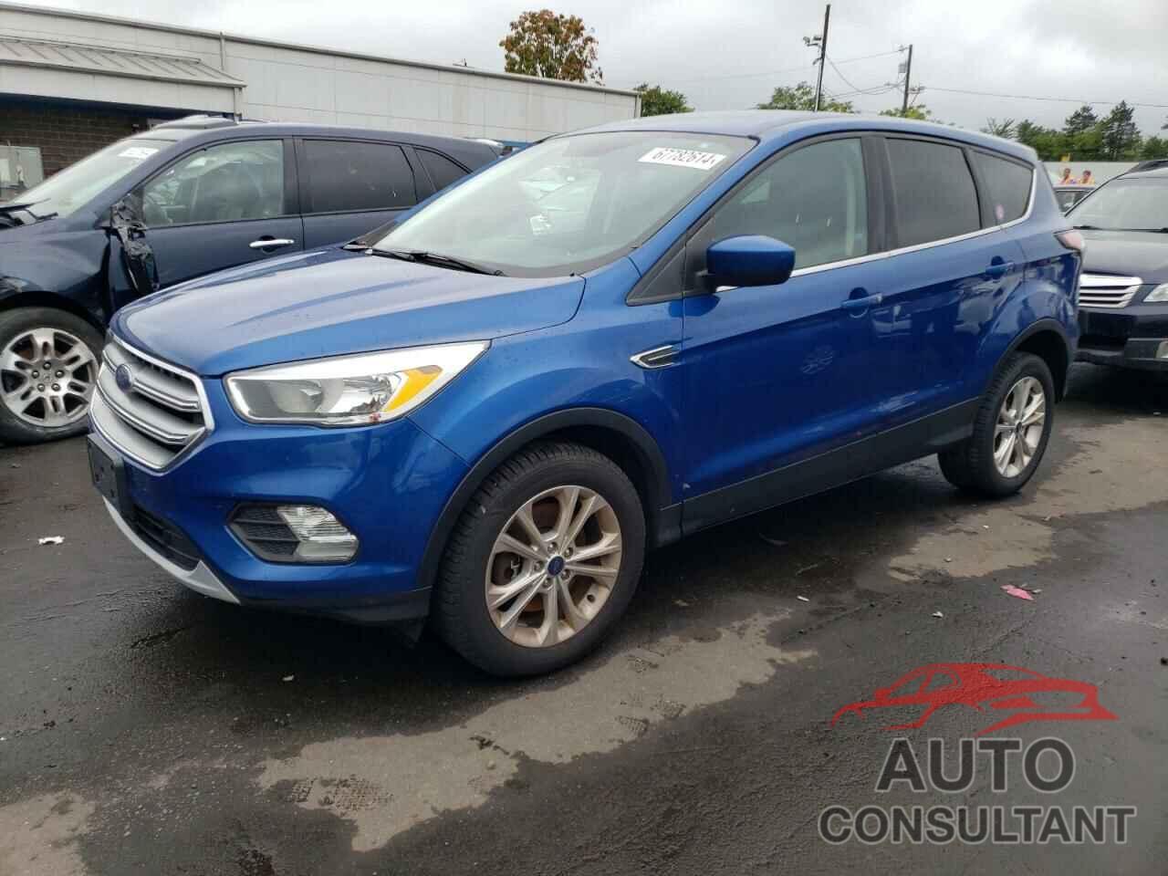 FORD ESCAPE 2017 - 1FMCU9GD0HUB55307