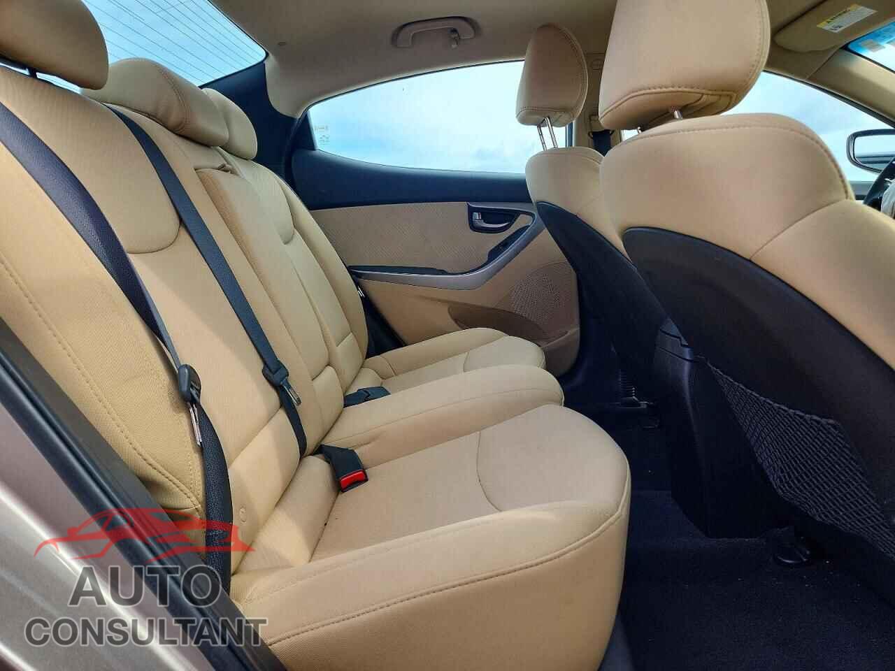 HYUNDAI ELANTRA 2012 - 5NPDH4AEXCH120097