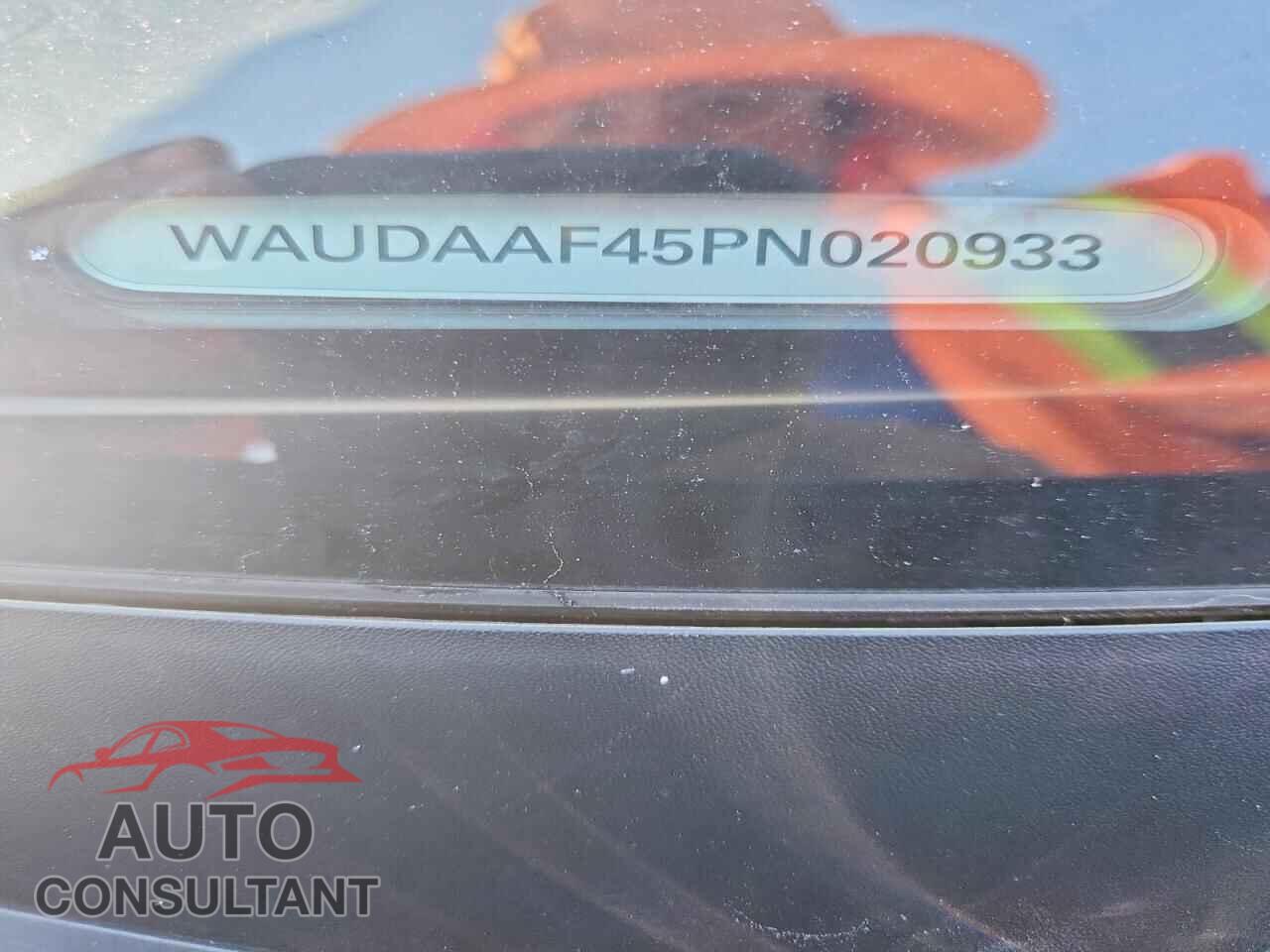 AUDI A4 2023 - WAUDAAF45PN020933