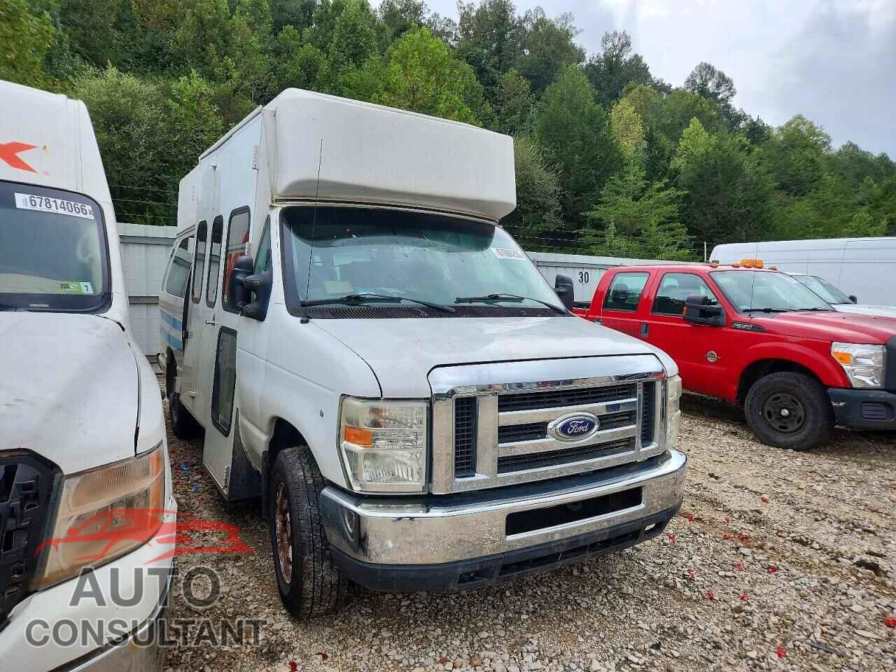 FORD ECONOLINE 2013 - 1FTDS3EL8DDA47680