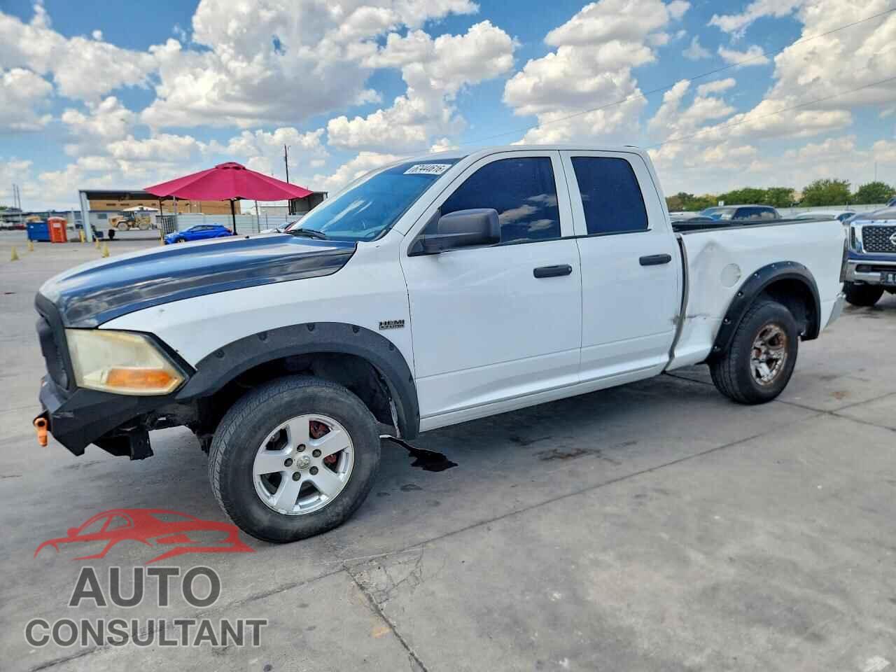 DODGE RAM 1500 2011 - 1D7RB1GP1BS515208