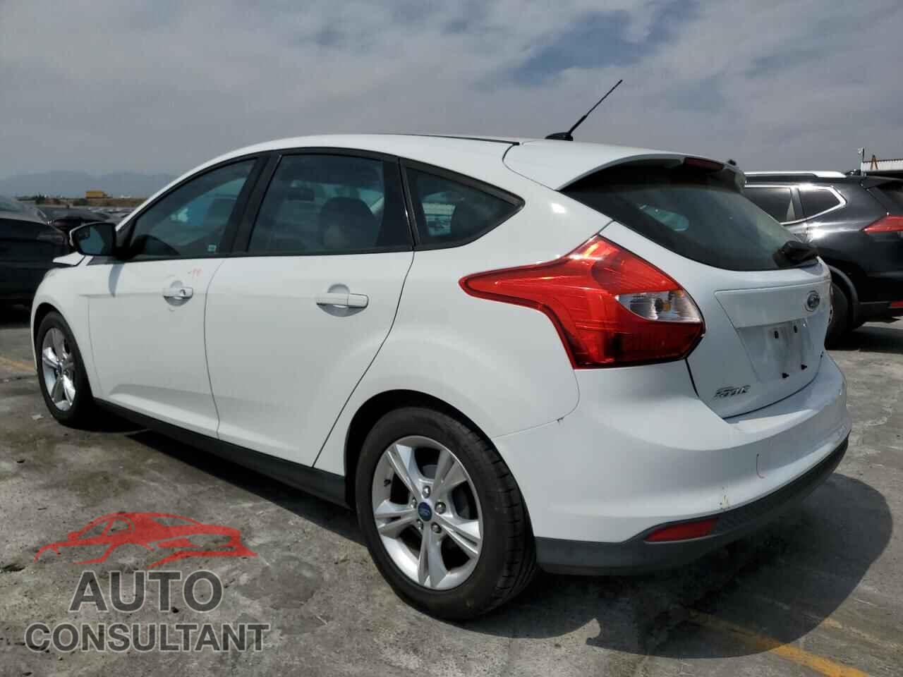 FORD FOCUS 2014 - 1FADP3K21EL211636