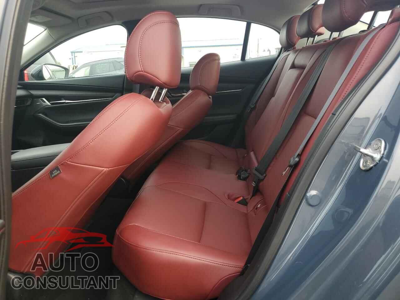 MAZDA 3 2023 - 3MZBPACM0PM362035