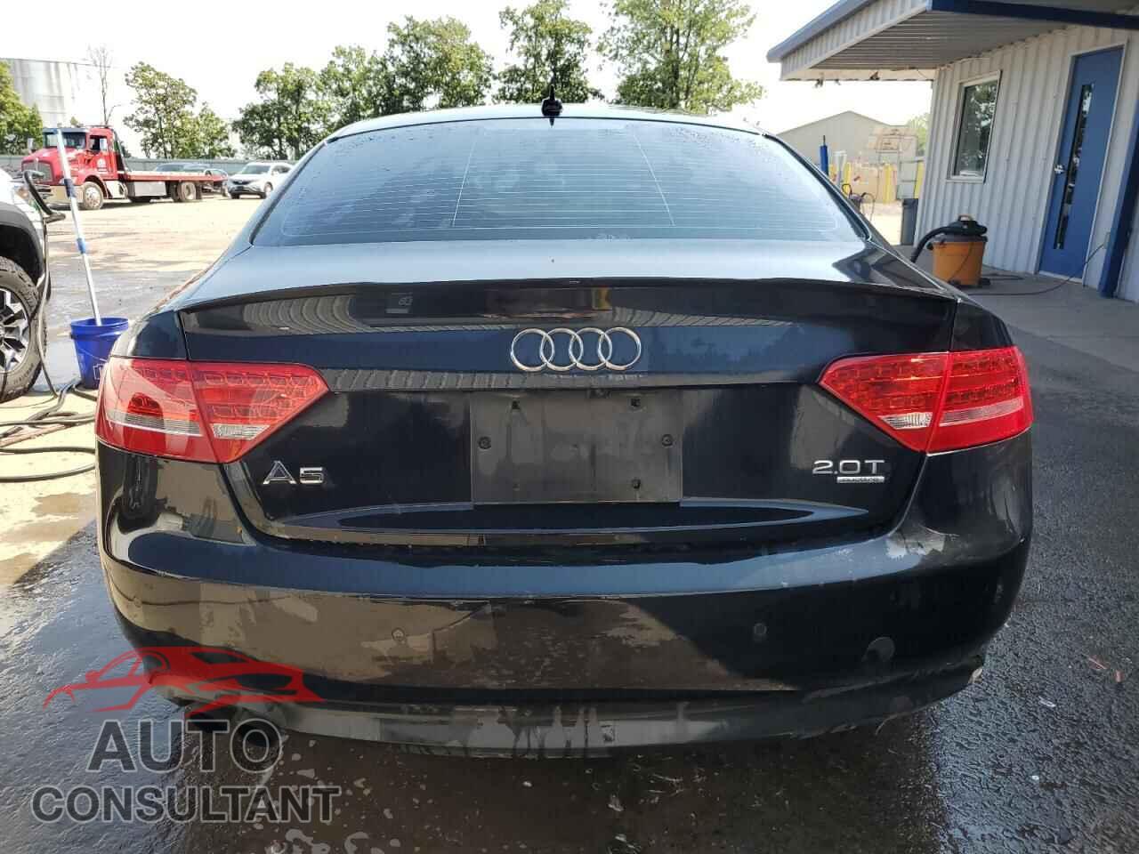 AUDI A5 2011 - WAULFAFR8BA021115