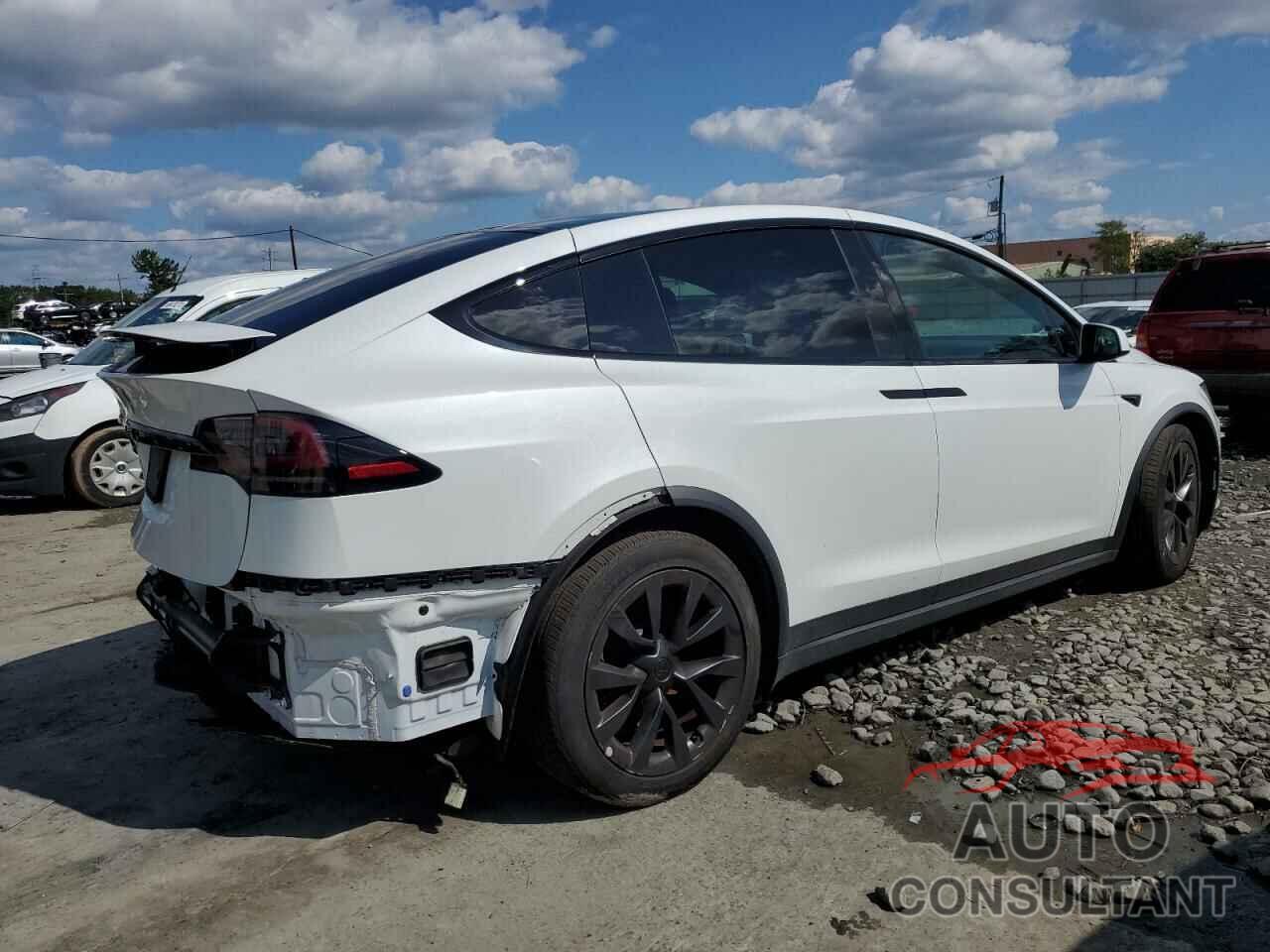 TESLA MODEL X 2022 - 7SAXCBE56NF336012