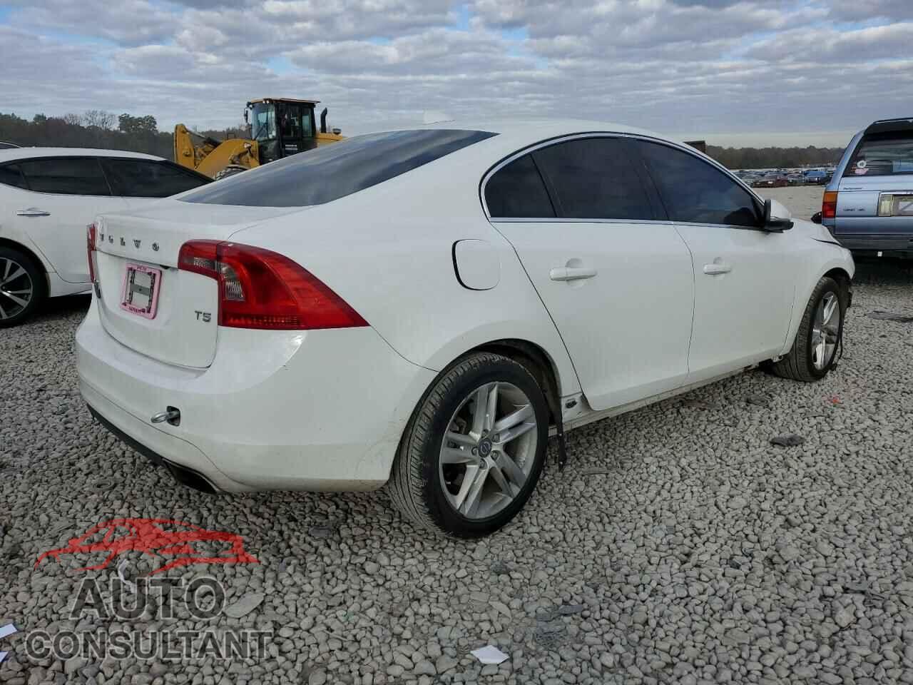VOLVO S60 2015 - YV126MFK4F1345682