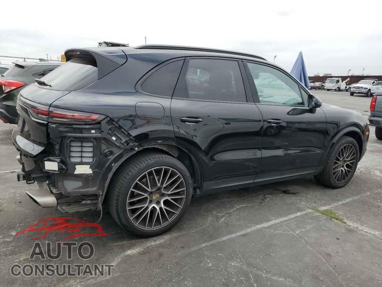 PORSCHE CAYENNE 2019 - WP1AA2AY1KDA08250