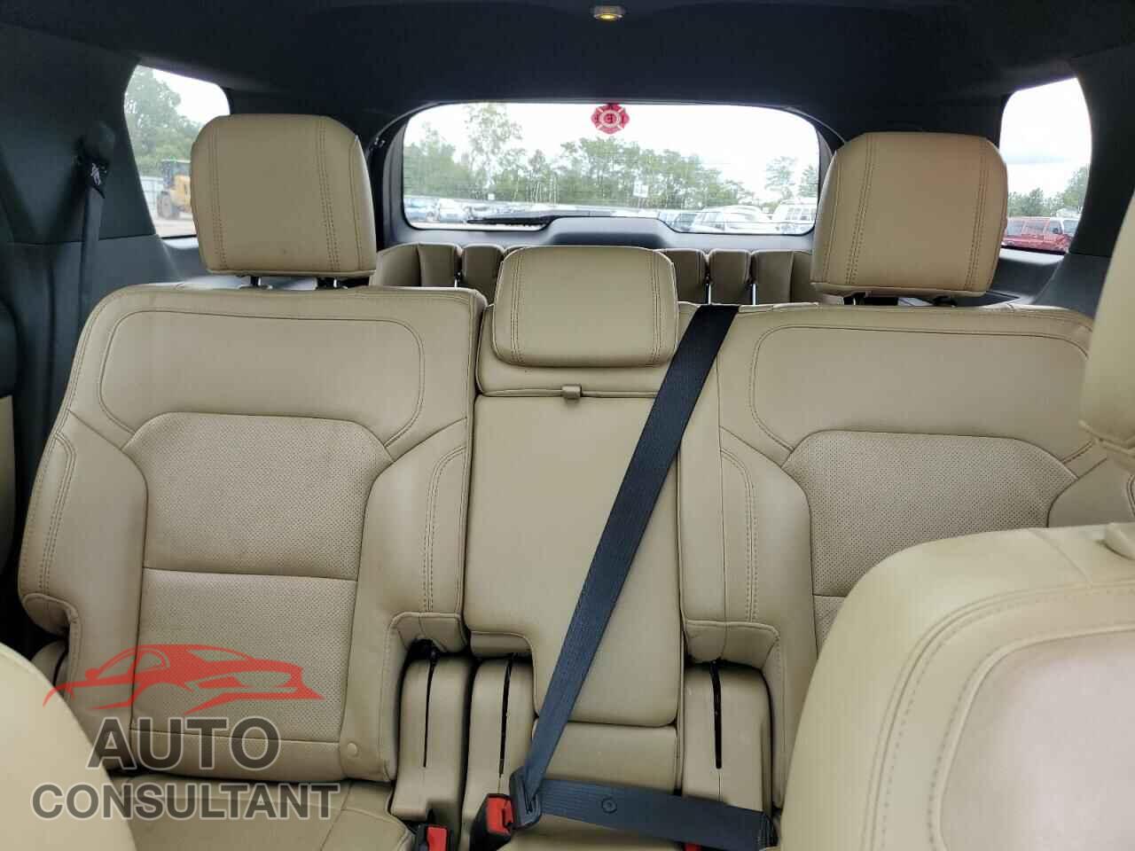 FORD EXPLORER 2017 - 1FM5K8F86HGC60347
