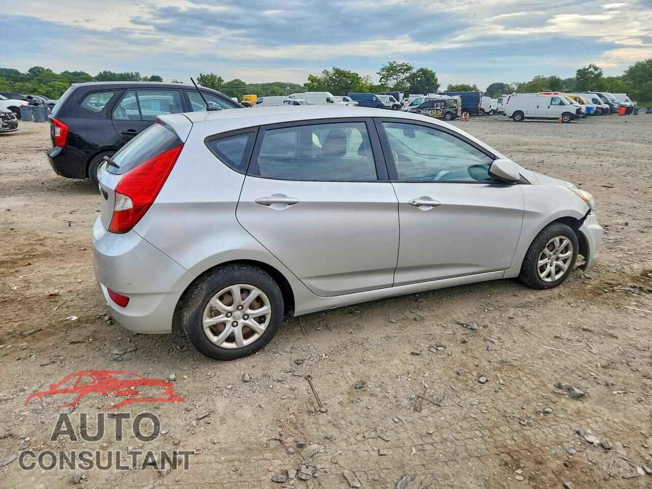 HYUNDAI ACCENT 2012 - KMHCT5AE5CU006297