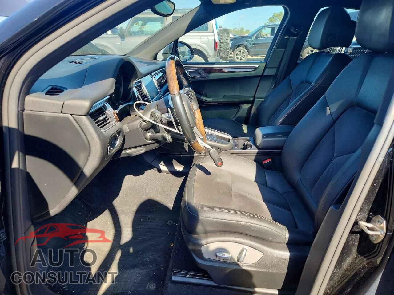 PORSCHE MACAN 2017 - WP1AA2A52HLB01122