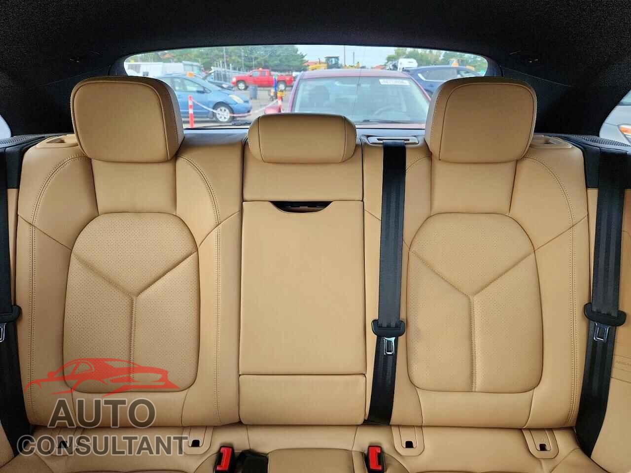 PORSCHE MACAN 2017 - WP1AA2A55HLB00708