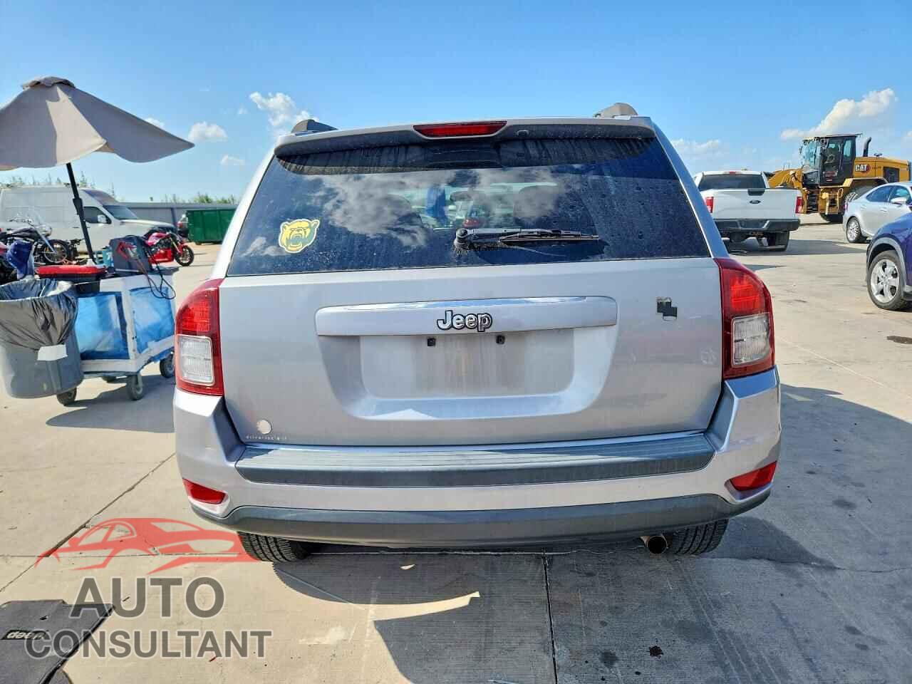 JEEP COMPASS 2015 - 1C4NJCBA2FD149036