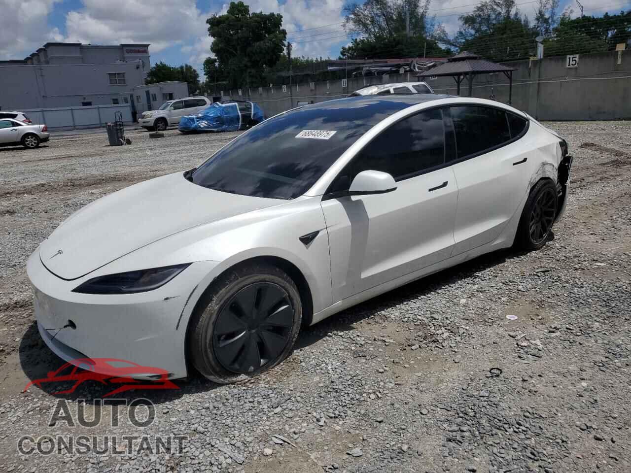 TESLA MODEL 3 2025 - 5YJ3E1EA0SF935917