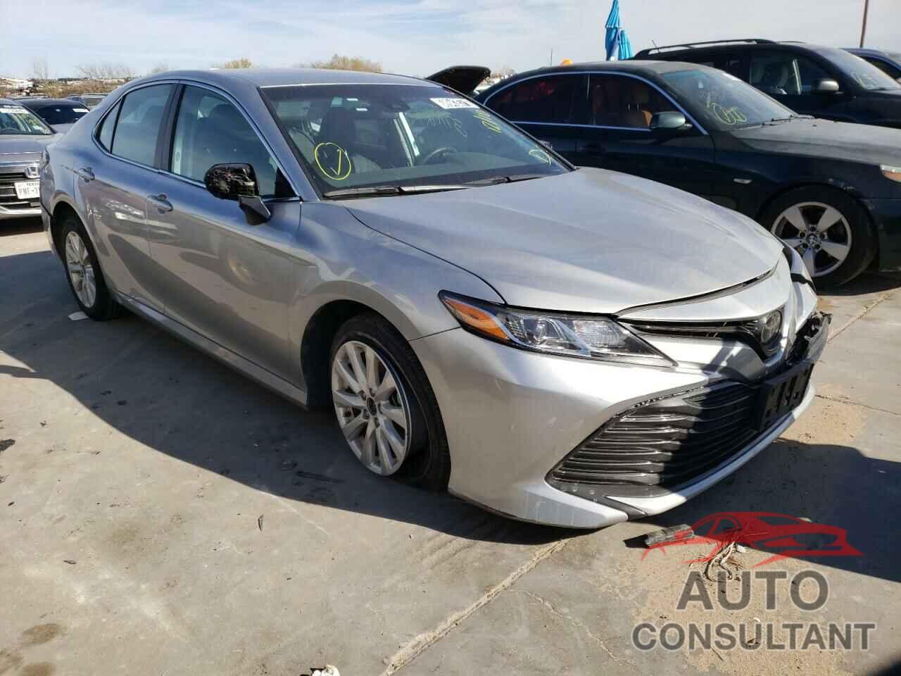 TOYOTA CAMRY 2020 - 4T1C11AK0LU942252