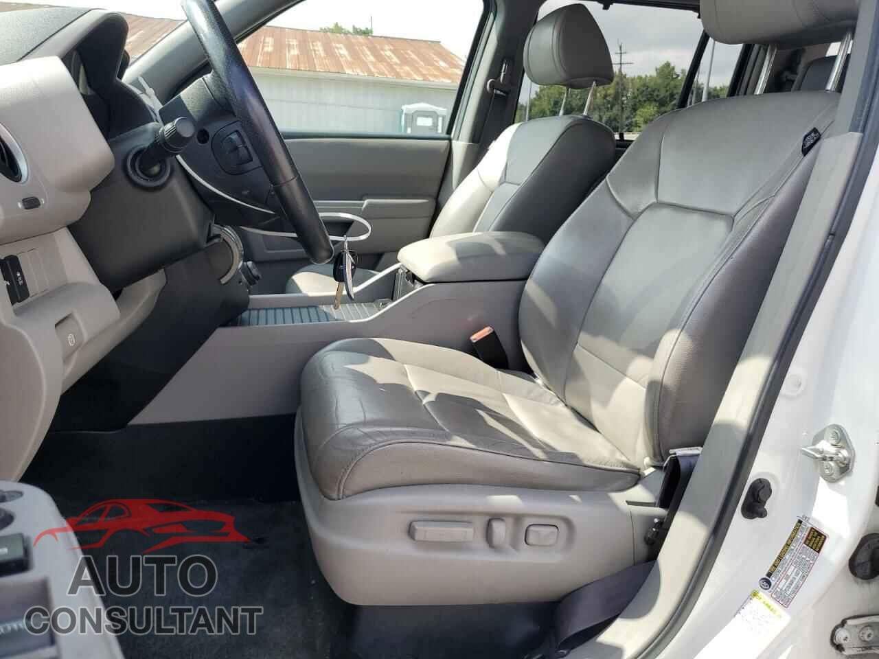 HONDA PILOT 2013 - 5FNYF4H93DB017362