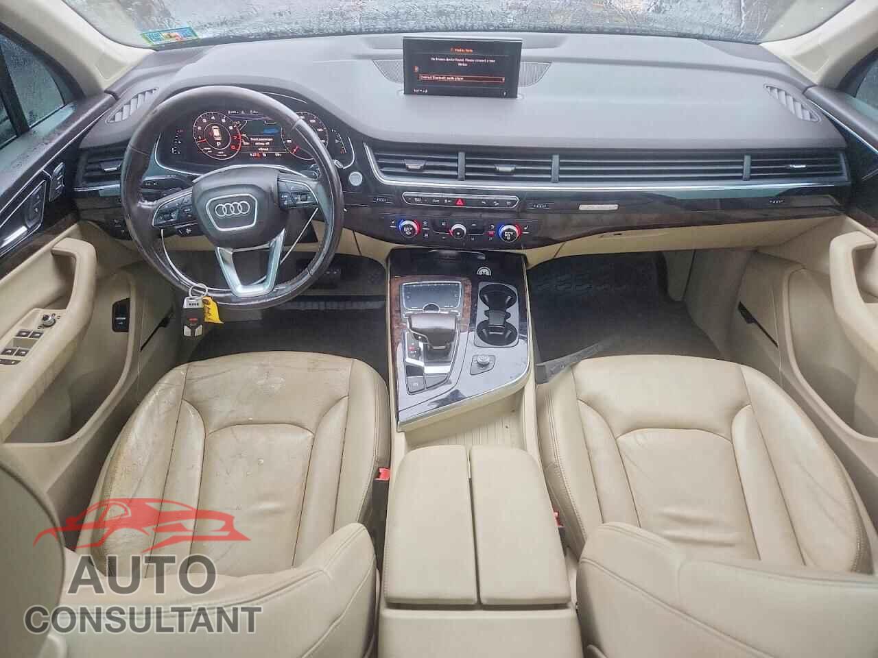 AUDI Q7 2018 - WA1LAAF76JD004742