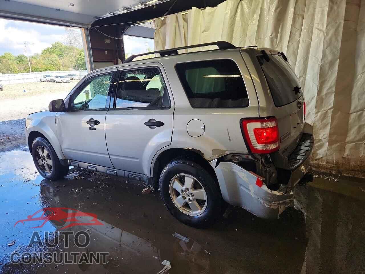 FORD ESCAPE 2011 - 1FMCU9DG3BKA31145