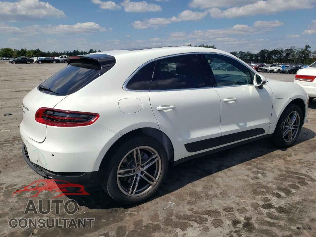 PORSCHE MACAN 2015 - WP1AB2A53FLB52722