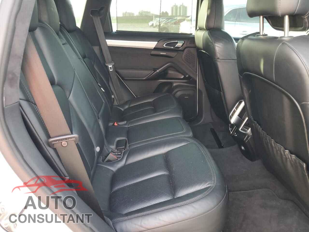 PORSCHE CAYENNE 2016 - WP1AD2A21GLA75494