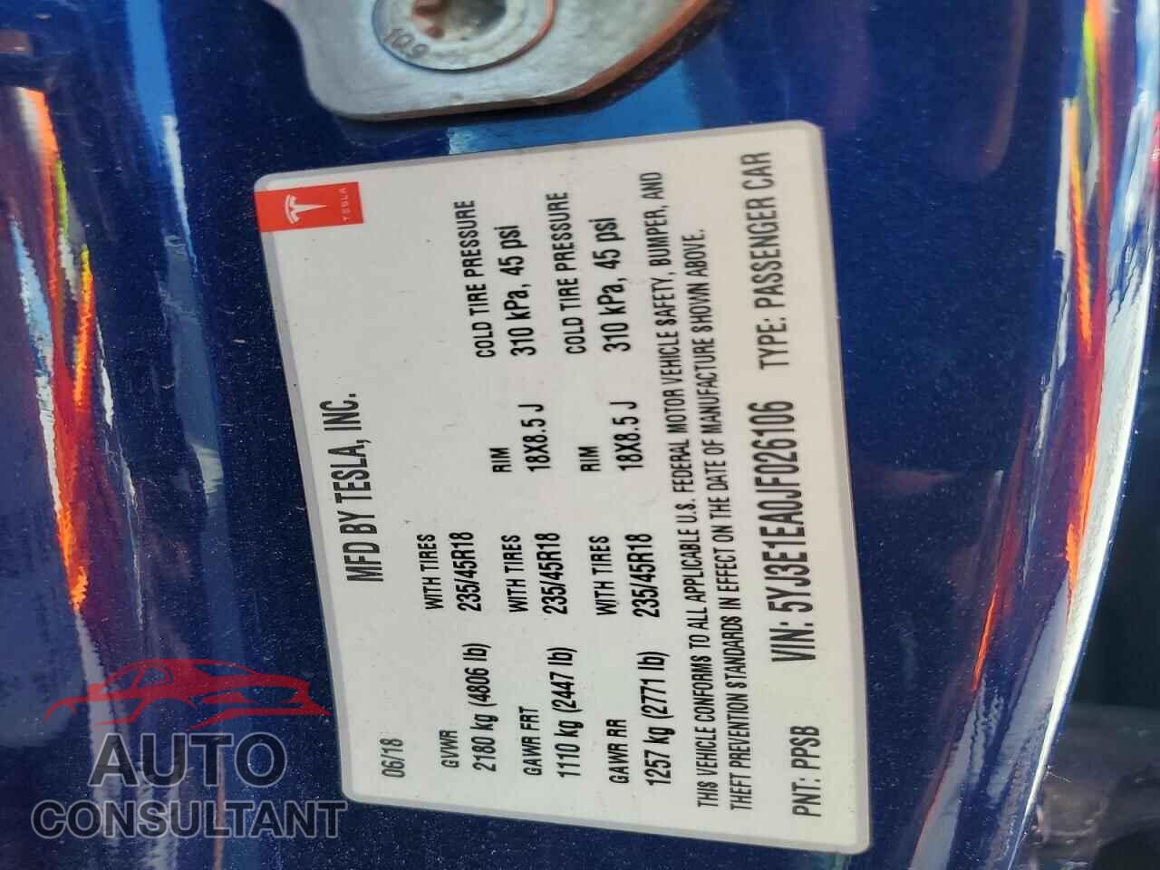 TESLA MODEL 3 2018 - 5YJ3E1EA0JF026106