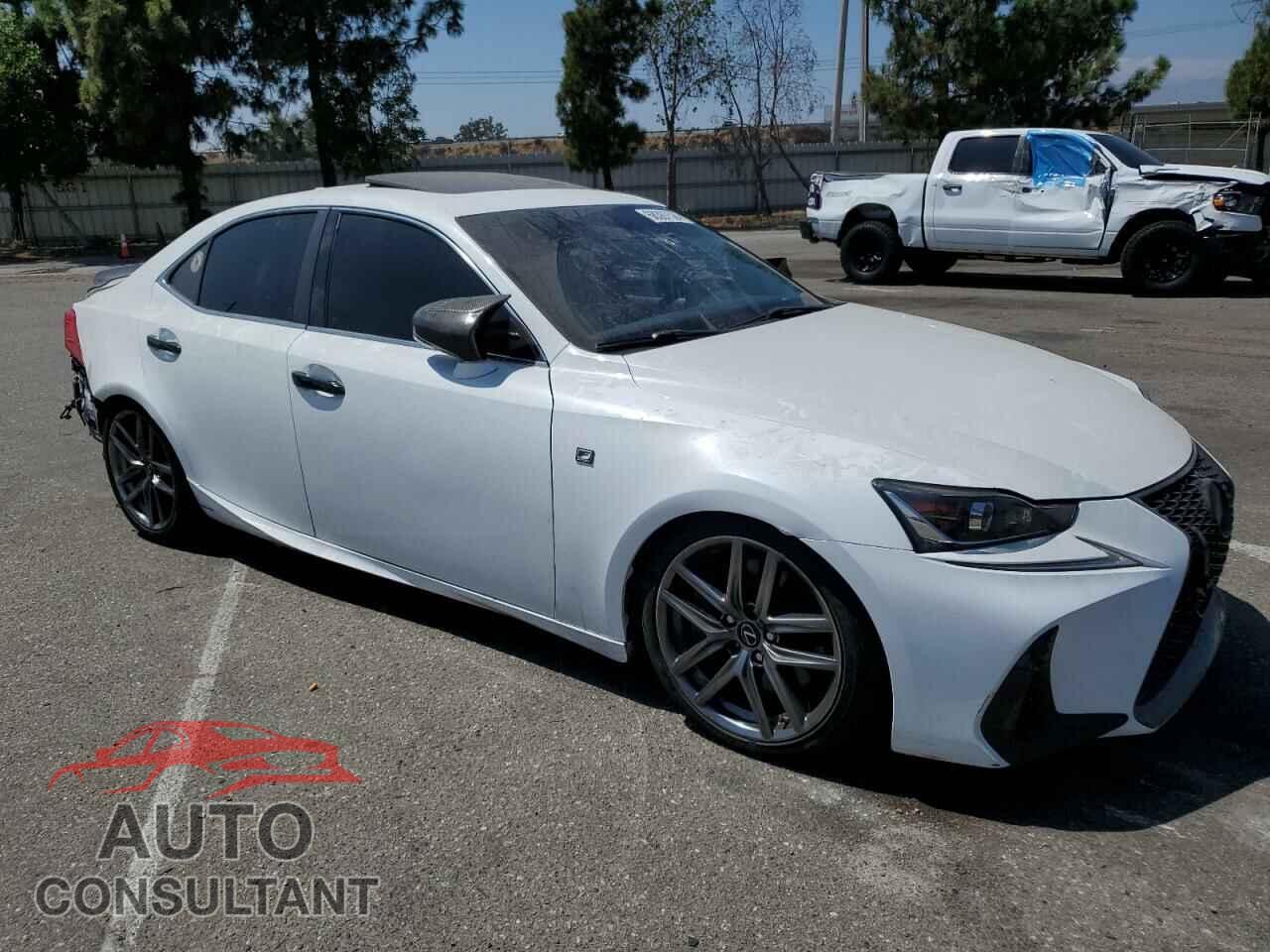LEXUS IS 2017 - JTHBE1D26H5030046