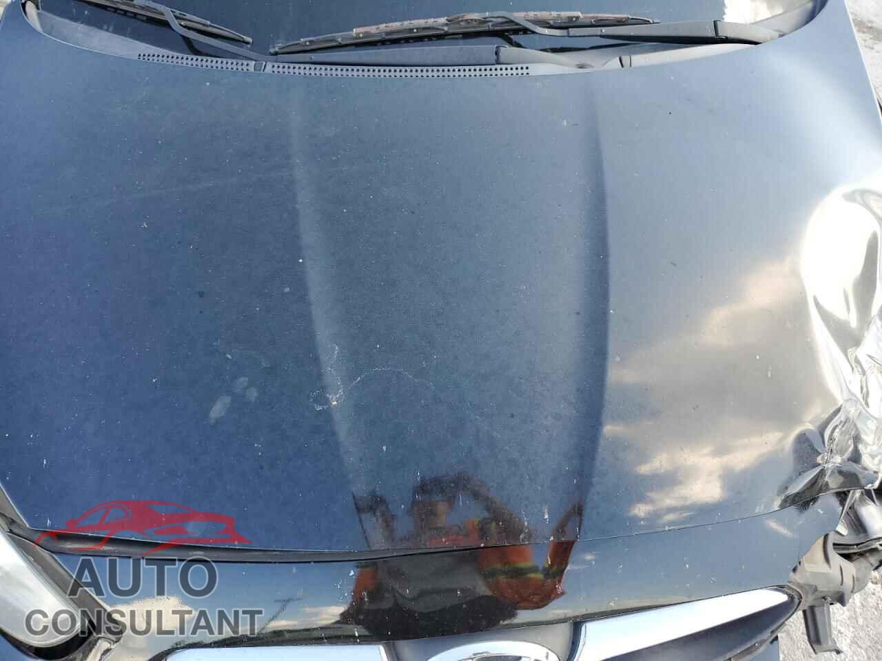 HYUNDAI ACCENT 2012 - KMHCT5AE8CU001109