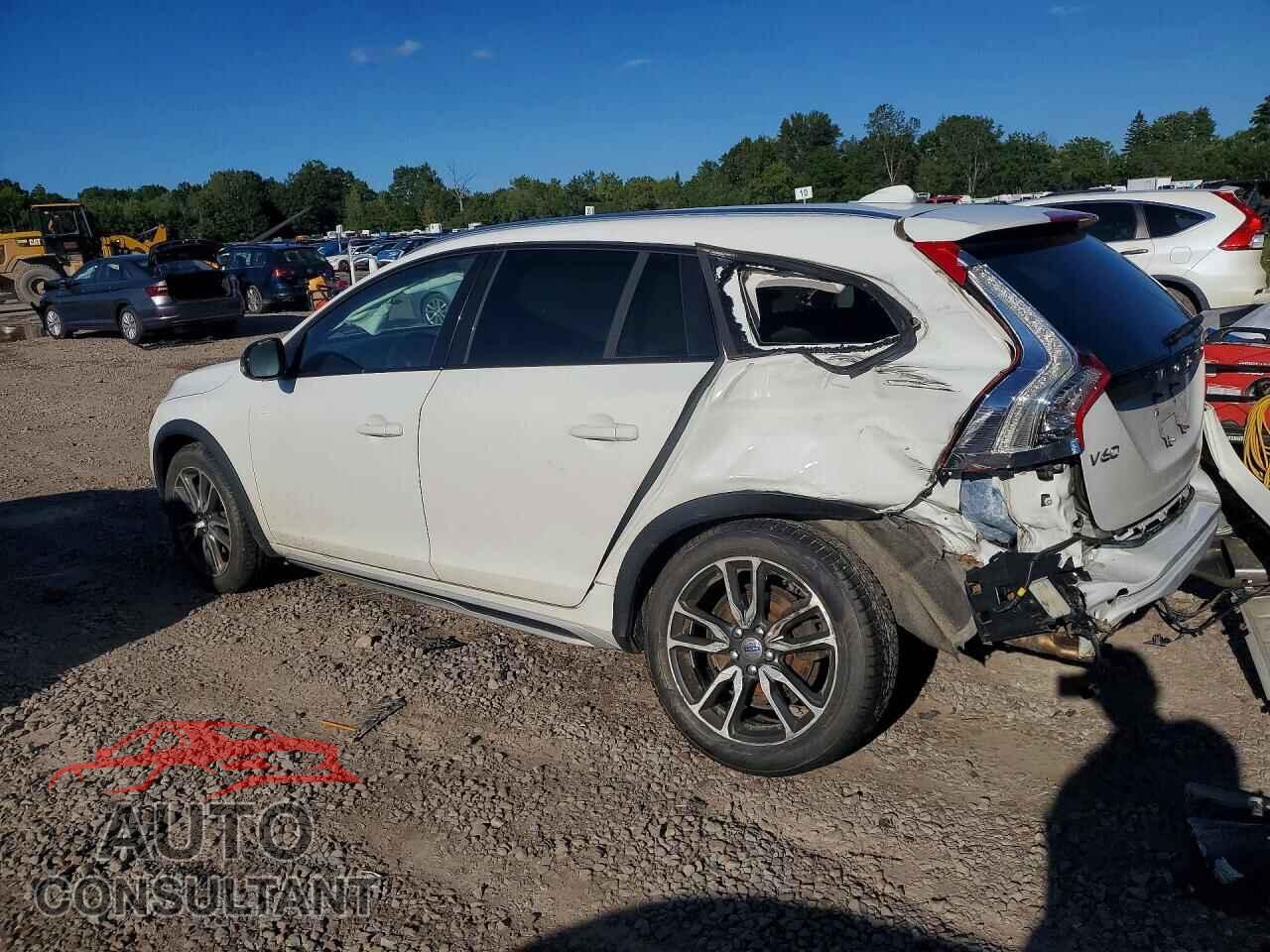 VOLVO V60 2016 - YV4612HKXG1003448