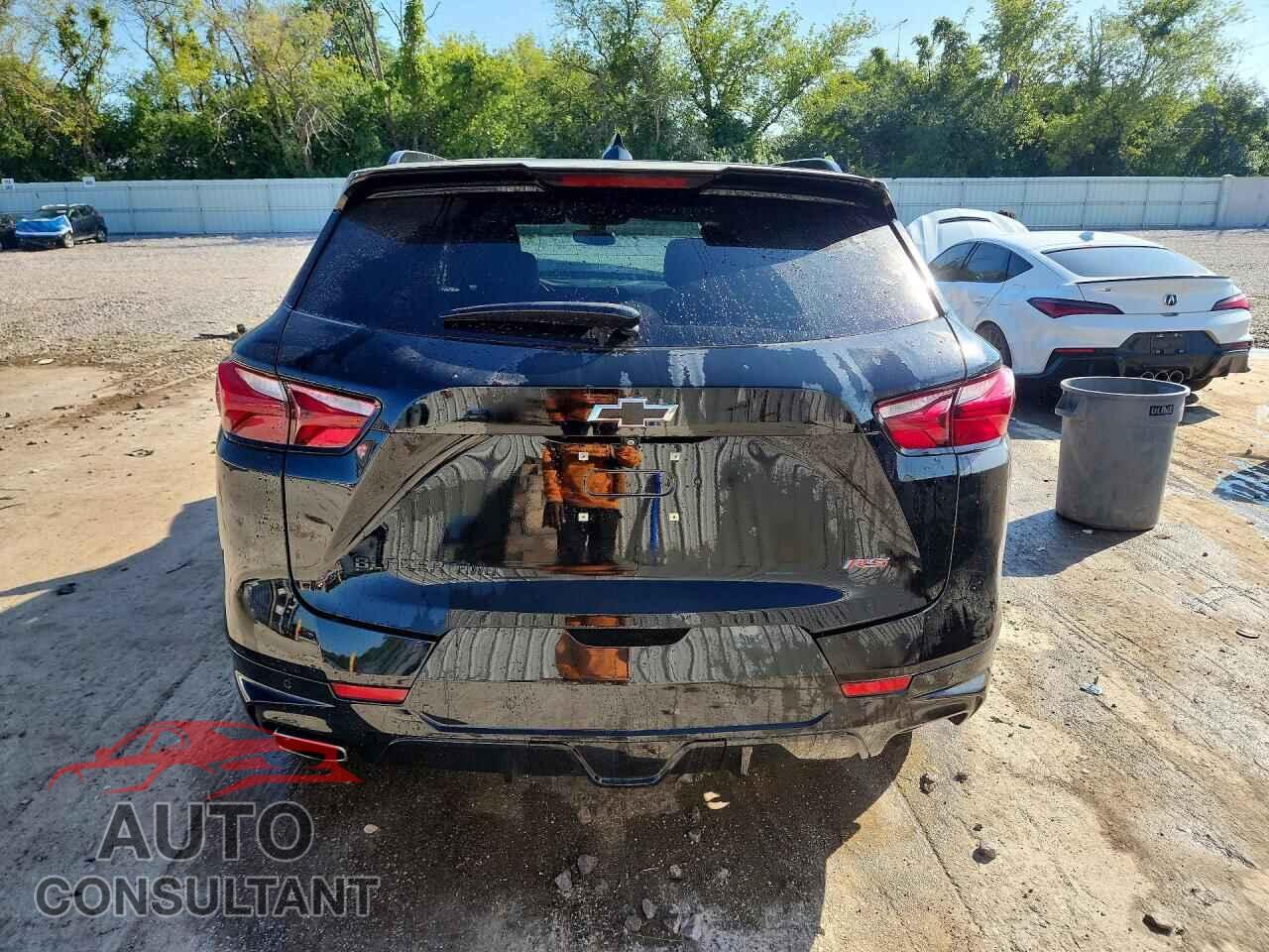 CHEVROLET BLAZER 2019 - 3GNKBJRS6KS687694