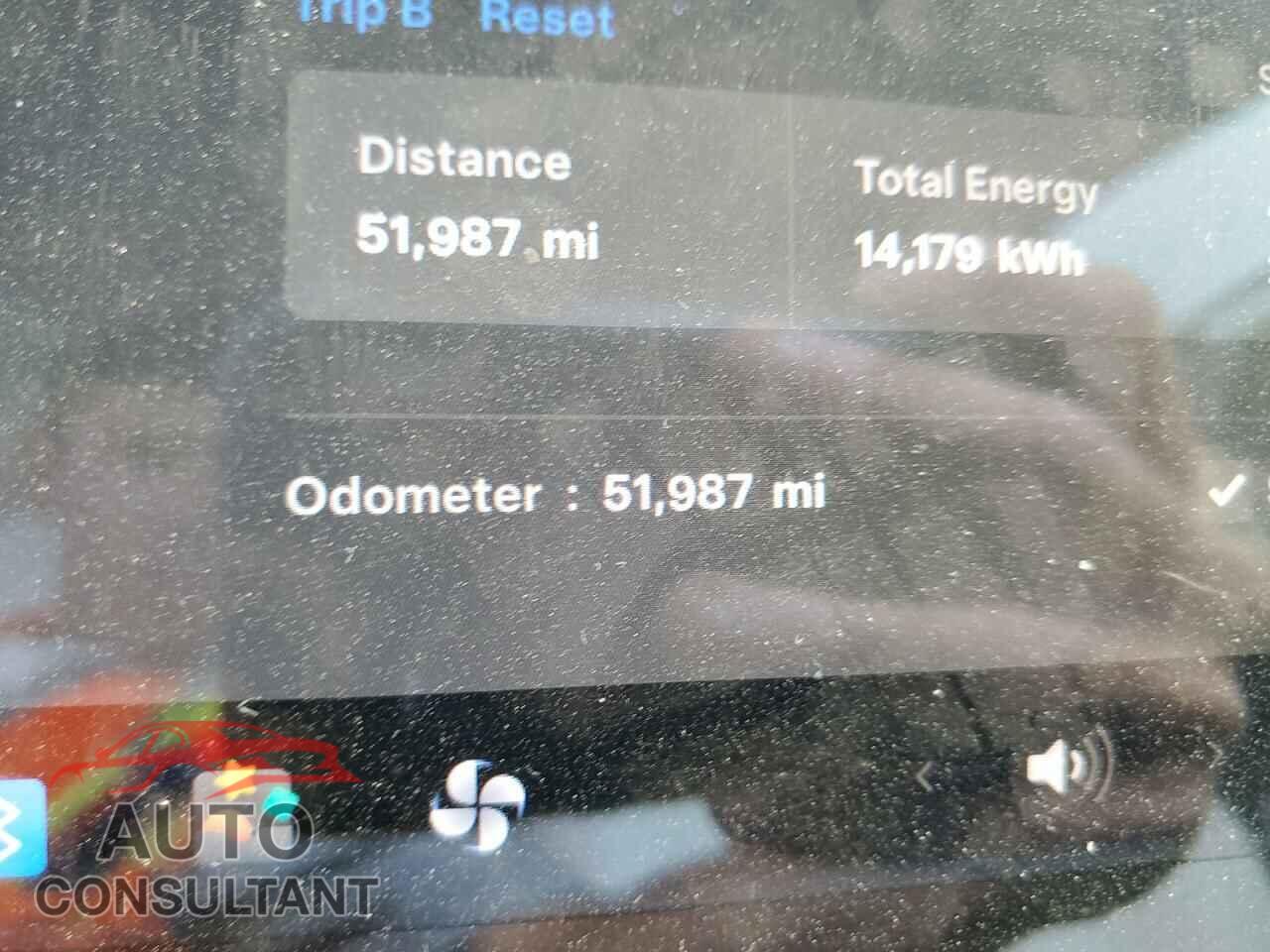 TESLA MODEL 3 2018 - 5YJ3E1EB0JF148618