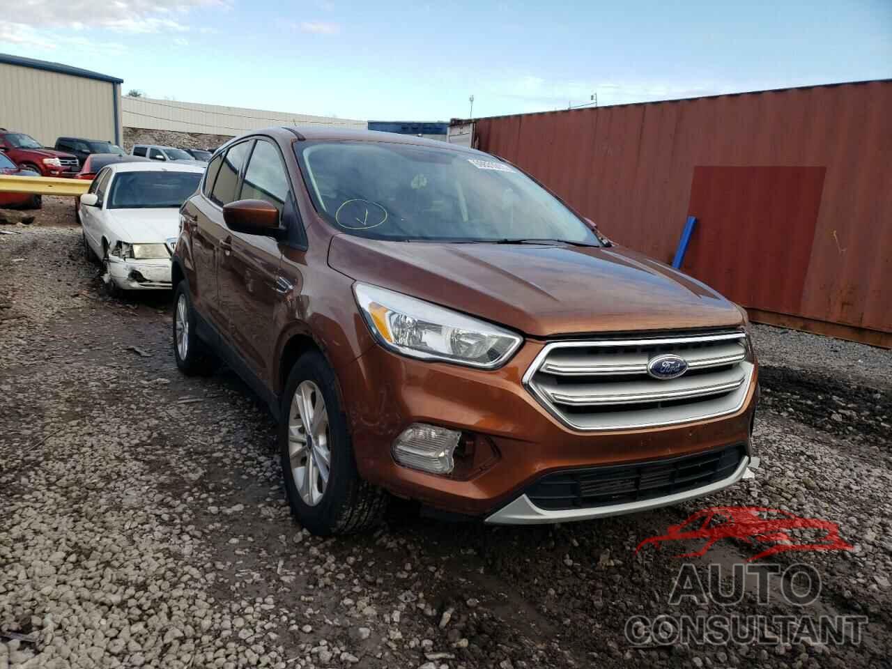 FORD ESCAPE 2017 - 1FMCU0G96HUC52857