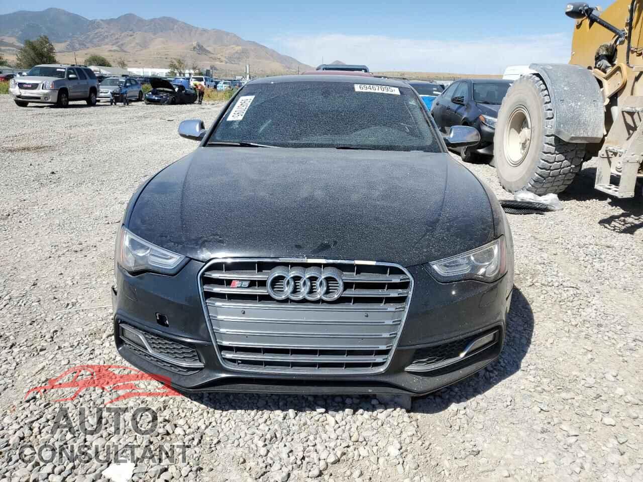 AUDI S5/RS5 2014 - WAUCGAFR5EA059905