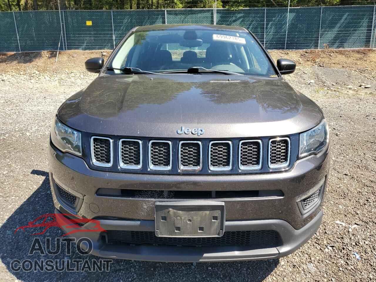 JEEP COMPASS 2017 - 3C4NJDAB9HT641267